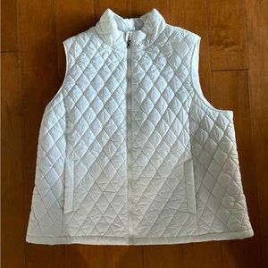 Time and Tru quilted vest